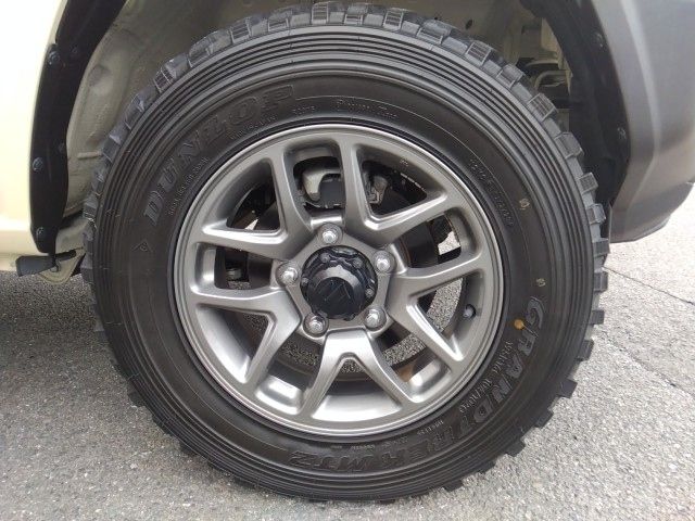 SUZUKI JIMNY 4WD 2022 Image 31