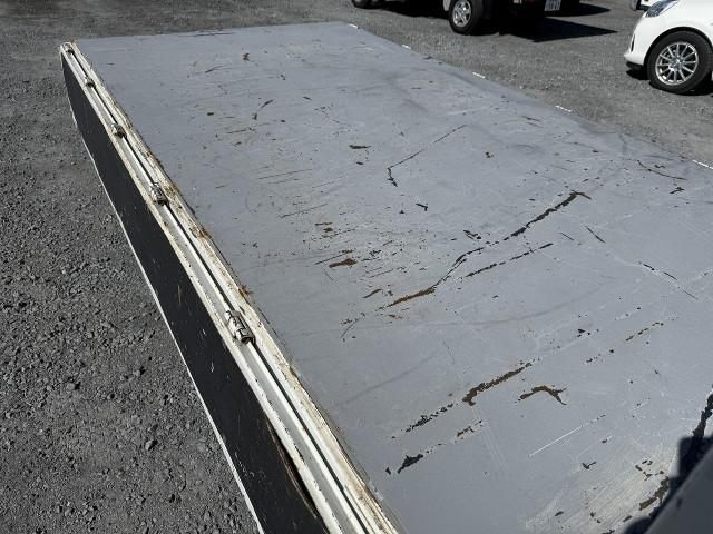 MITSUBISHI CANTER 2018 Image 31