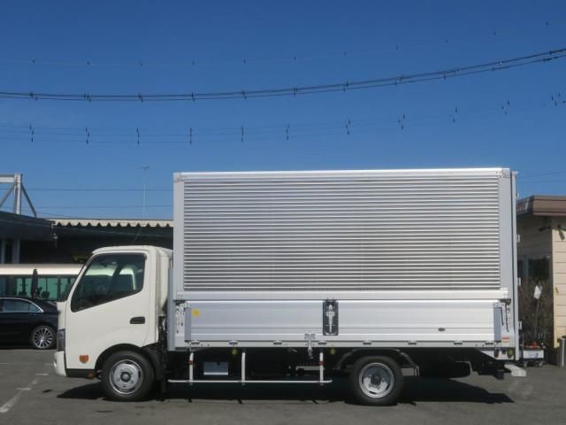 HINO DUTRO 2025 Image 31