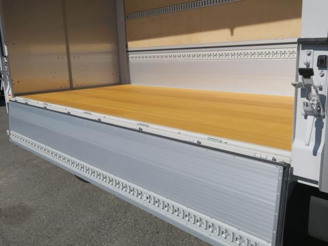 HINO DUTRO 2025 Image 31