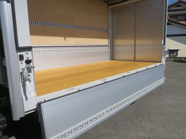 HINO DUTRO 2025 Image 31