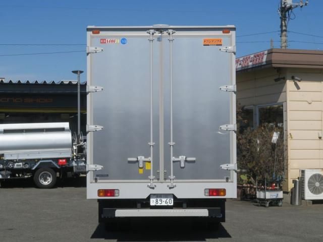 HINO DUTRO 2025 Image 31