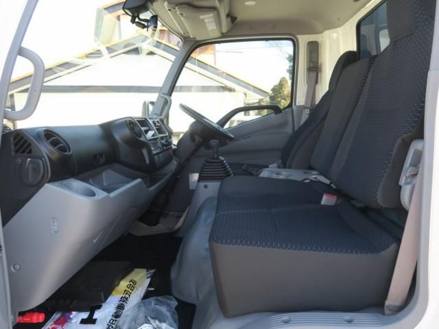 HINO DUTRO 2025 Image 31