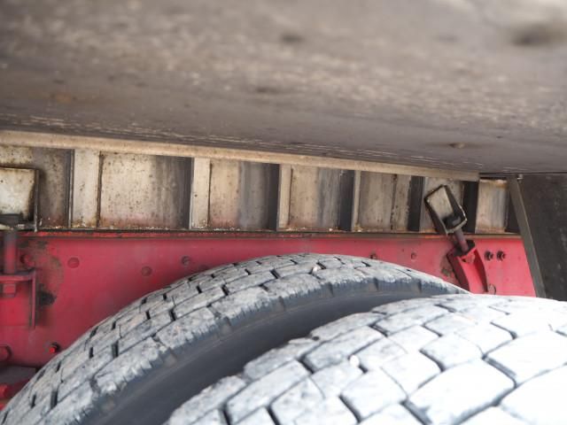 MITSUBISHI FUSOU SUPER GREAT 2017 Image 31