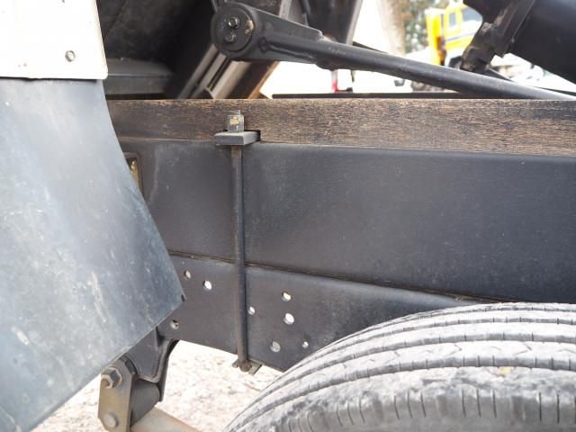 ISUZU ELF 2004 Image 31