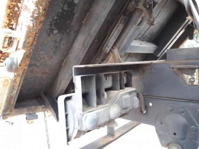 ISUZU ELF 2004 Image 31