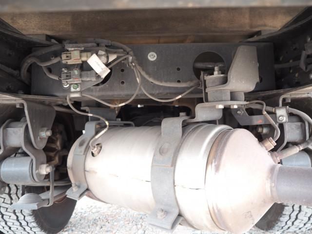 MITSUBISHI CANTER 2015 Image 31