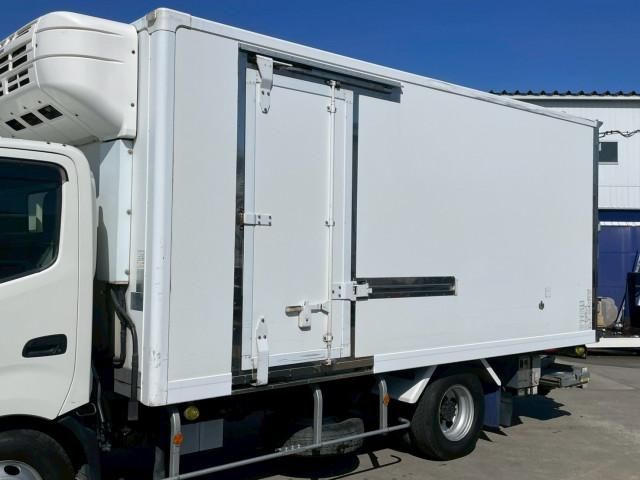 HINO DUTRO 2016 Image 31