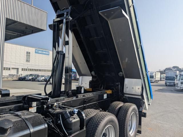 MITSUBISHI FUSOU SUPER GREAT 2025 Image 31