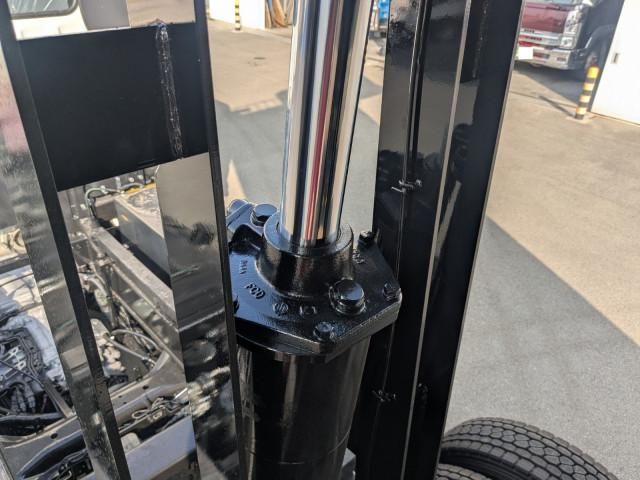 MITSUBISHI FUSOU SUPER GREAT 2025 Image 31