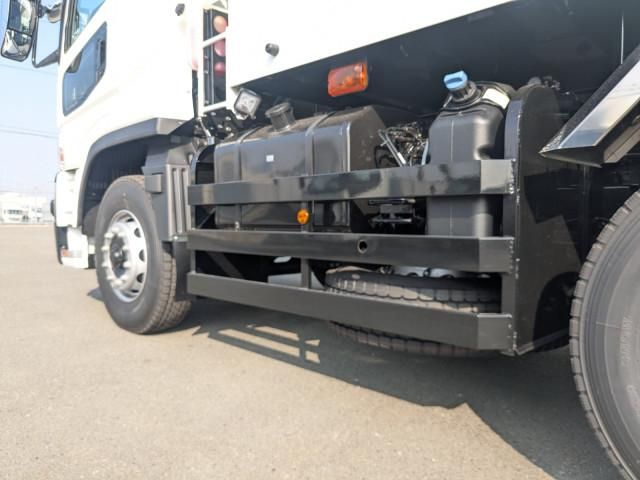 MITSUBISHI FUSOU SUPER GREAT 2025 Image 31