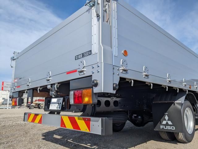 MITSUBISHI FUSOU FIGHTER 2025 Image 31