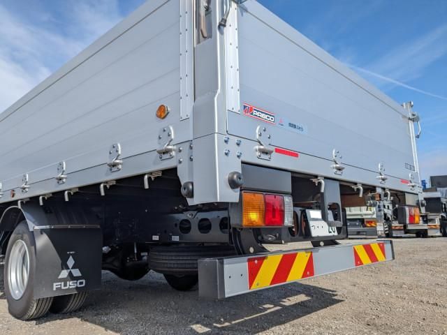 MITSUBISHI FUSOU FIGHTER 2025 Image 31