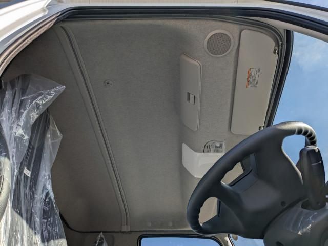 MITSUBISHI FUSOU FIGHTER 2025 Image 31