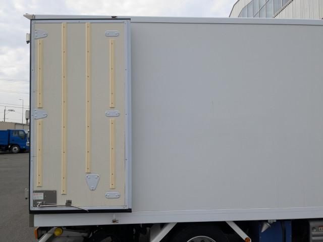 HINO DUTRO 2024 Image 31