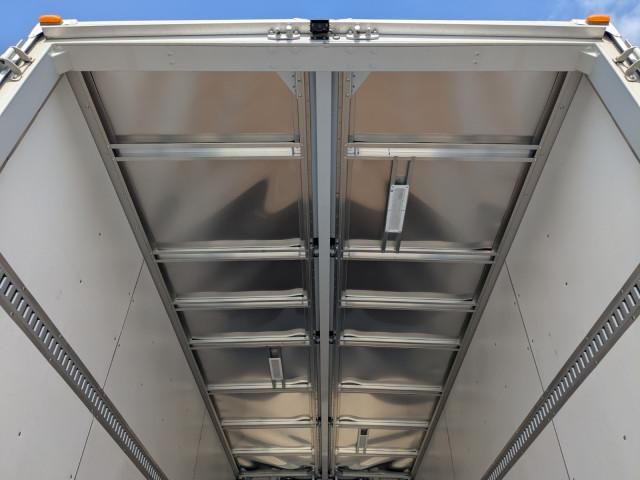 MITSUBISHI FUSOU FIGHTER 2023 Image 31