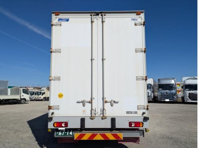 NISSAN DIESEL QUON 2020 Image 31