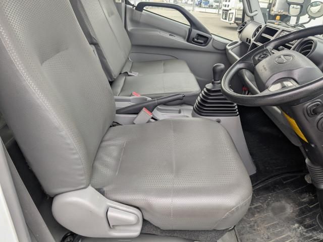 HINO DUTRO 2020 Image 31