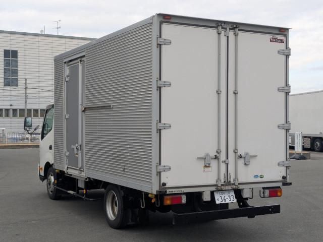 HINO DUTRO 2020 Image 31