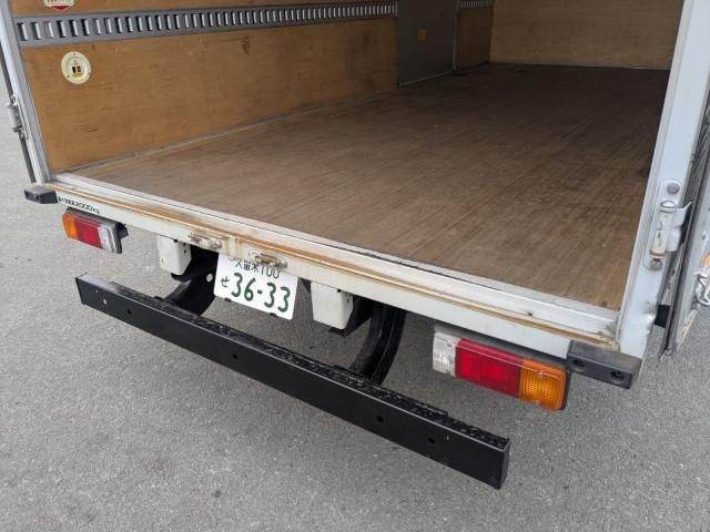 HINO DUTRO 2020 Image 31