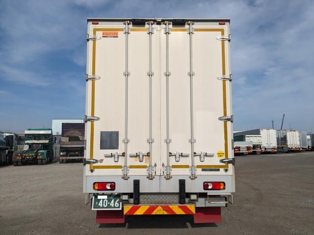 NISSAN DIESEL QUON 2019 Image 31