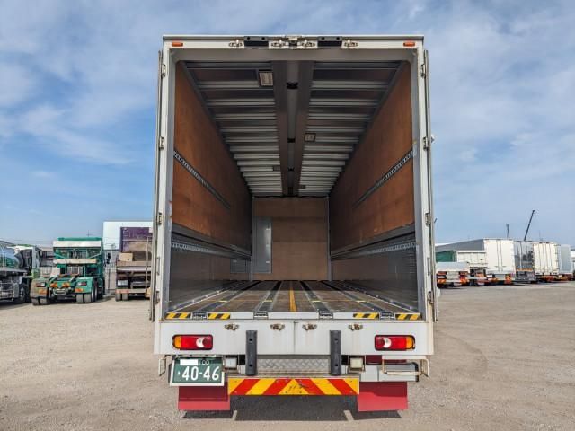 NISSAN DIESEL QUON 2019 Image 31