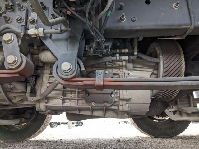 NISSAN DIESEL QUON 2019 Image 31