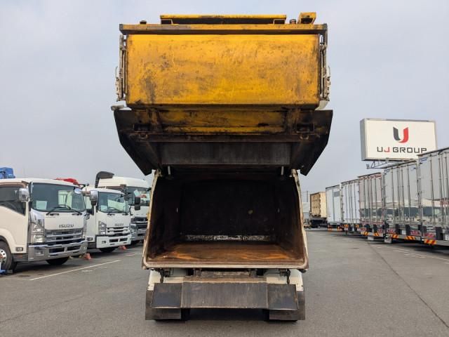 HINO DUTRO 2019 Image 31