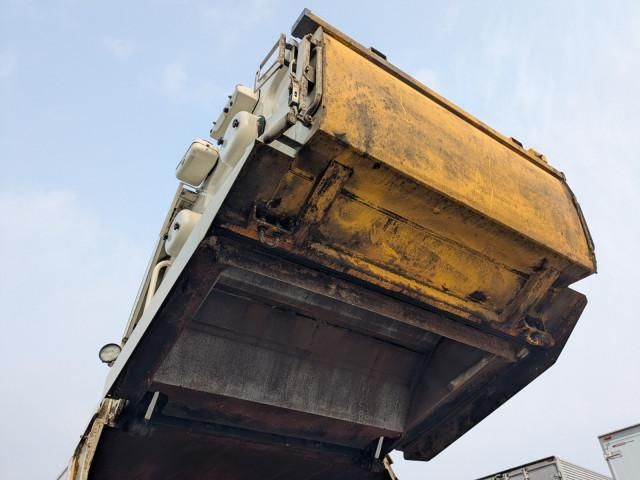 HINO DUTRO 2019 Image 31