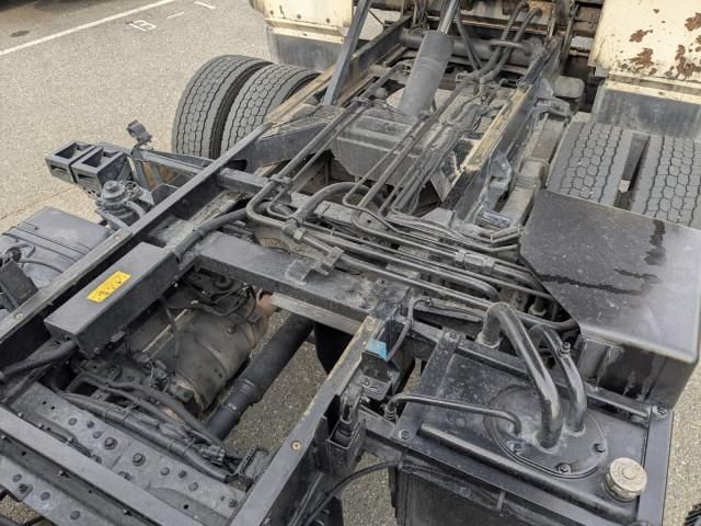 HINO DUTRO 2019 Image 31