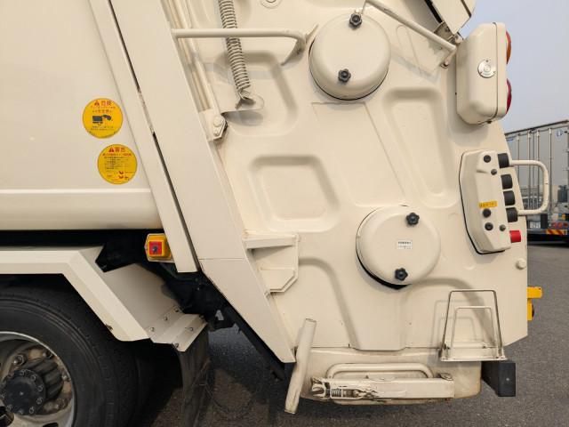 HINO DUTRO 2019 Image 31