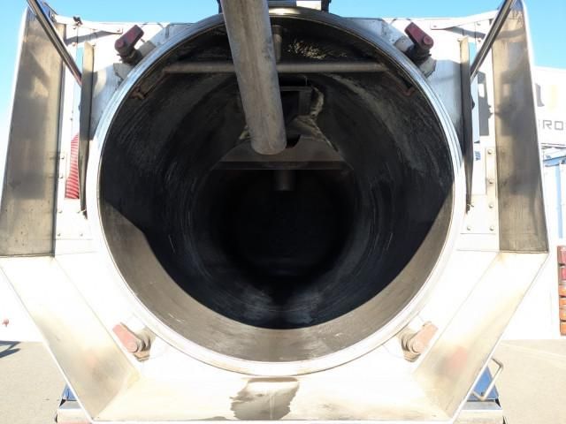 NISSAN DIESEL QUON 2018 Image 31