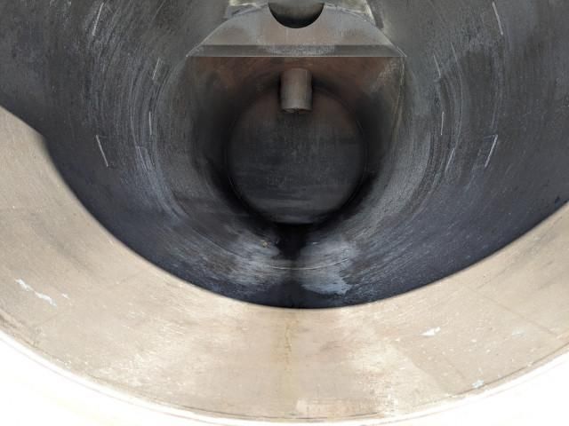 NISSAN DIESEL QUON 2018 Image 31