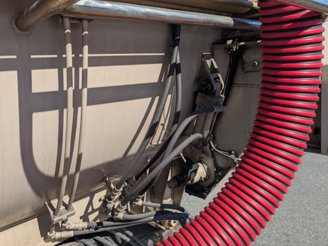 NISSAN DIESEL QUON 2018 Image 31