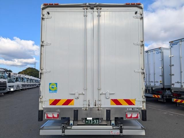 ISUZU FORWARD 2014 Image 31