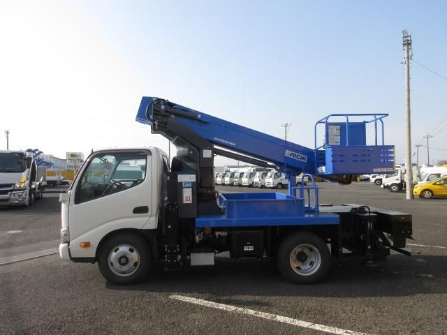 HINO DUTRO 2024 Image 31
