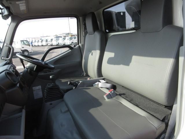 HINO DUTRO 2024 Image 31