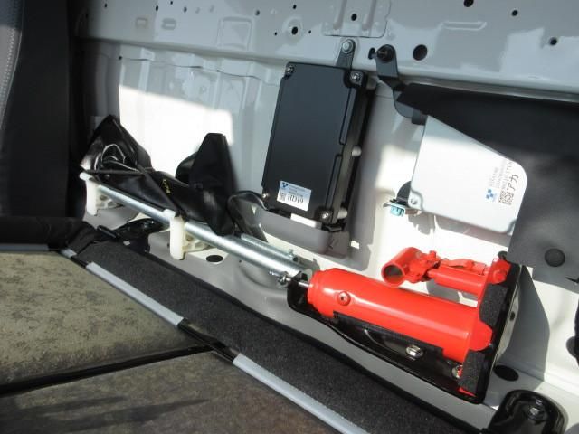 HINO DUTRO 2024 Image 31