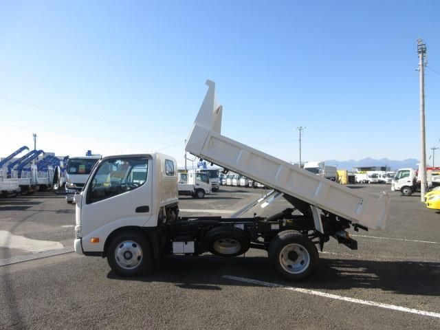 HINO DUTRO 2025 Image 31