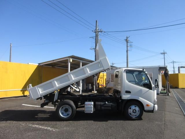 HINO DUTRO 2025 Image 31