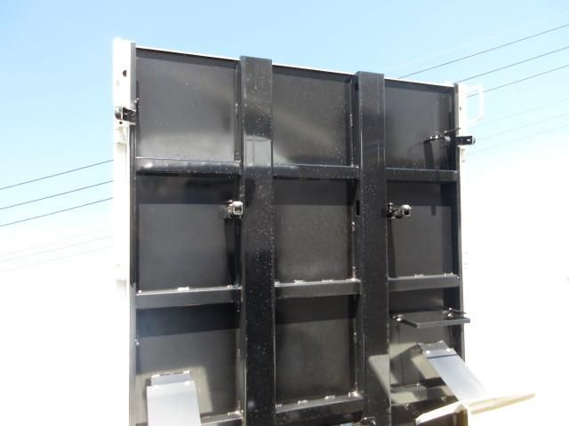 HINO DUTRO 2025 Image 31