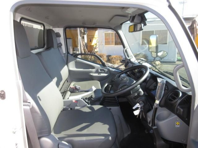 HINO DUTRO 2025 Image 31