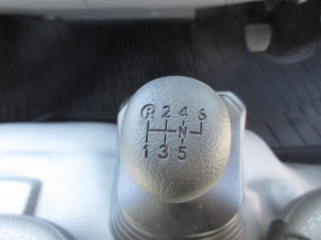 HINO DUTRO 2025 Image 31