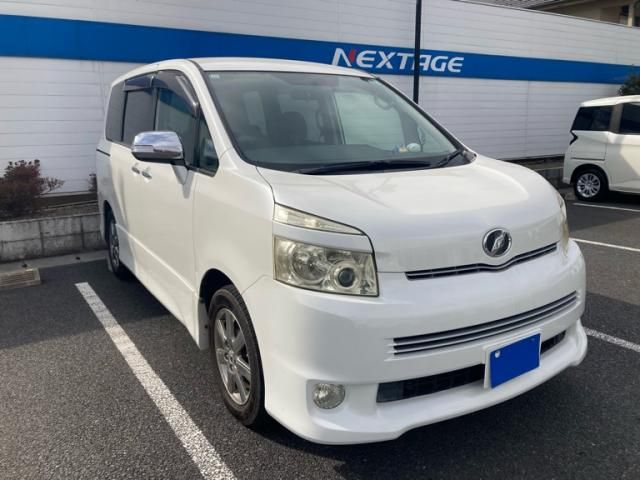 TOYOTA VOXY 2008 Image 31