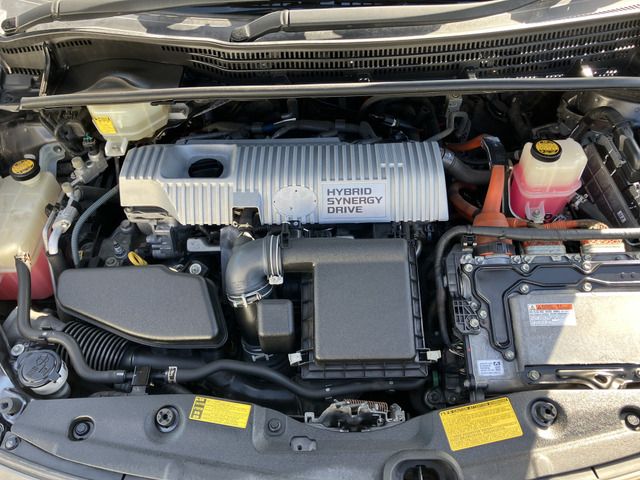 TOYOTA PRIUS 2011 Image 31