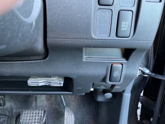 DAIHATSU TANTO CUSTOM 2013 Image 31