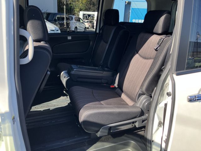 NISSAN SERENA  S-HYBRID 2015 Image 31