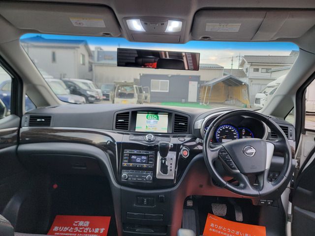 NISSAN ELGRAND 2011 Image 31