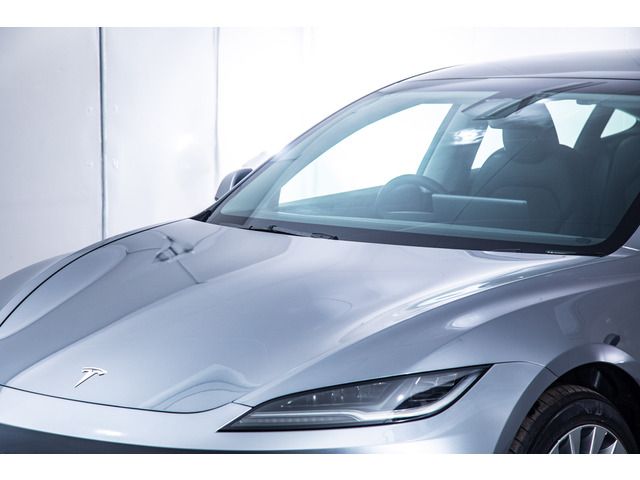 TESLA MODEL 3 2025 Image 31