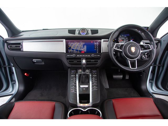 PORSCHE MACAN 2019 Image 31